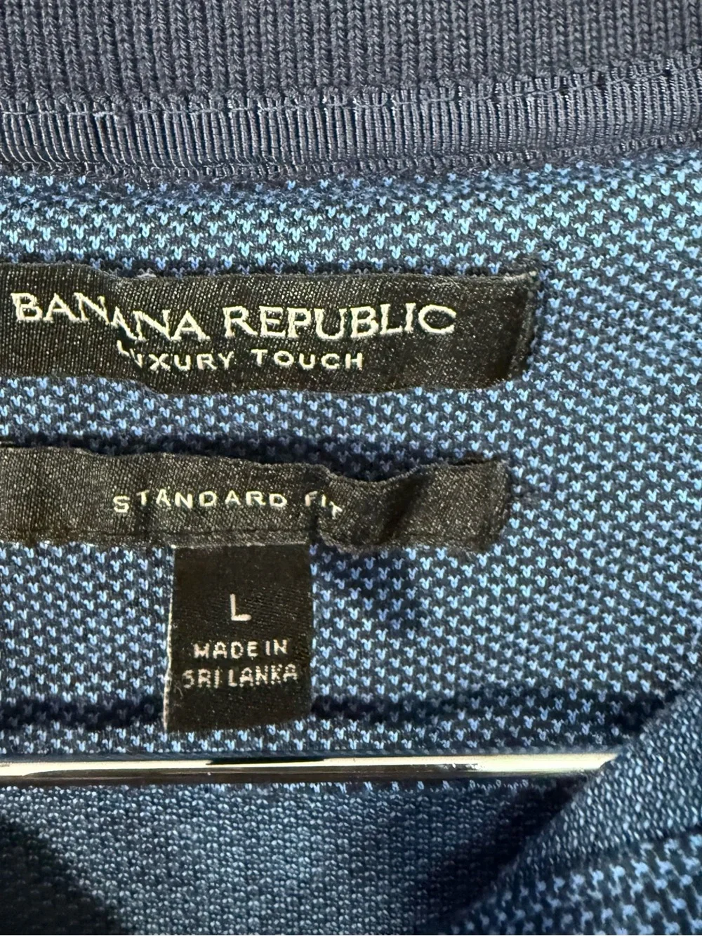Banana Republic Luxury Touch Mens L Blue Jacquard Polo Shirt Standard Fit